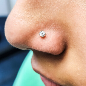 Nostril Piercing | Lab Diamond Threadless Top