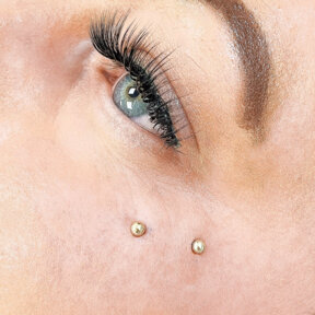 Anti-Eyebrow Piercing | Polished Titanium Staple Bar