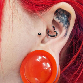Daith Piercing | Surgical Steel Daith Heart (Black)