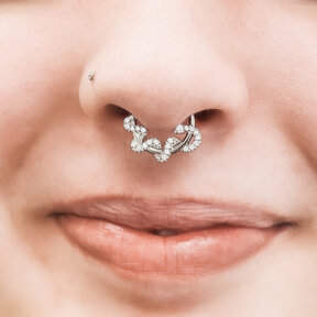 Septum Piercing | Polished Titanium Snake Segment Ring