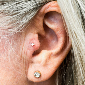 Tragus Piercing | 14k White Gold Star Threadless Top