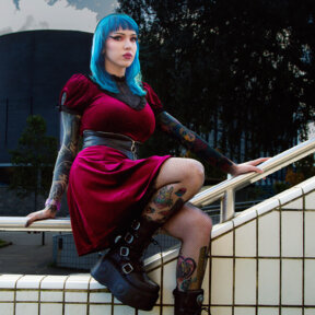 Hell Bunny Mourning Dress (Burgundy)