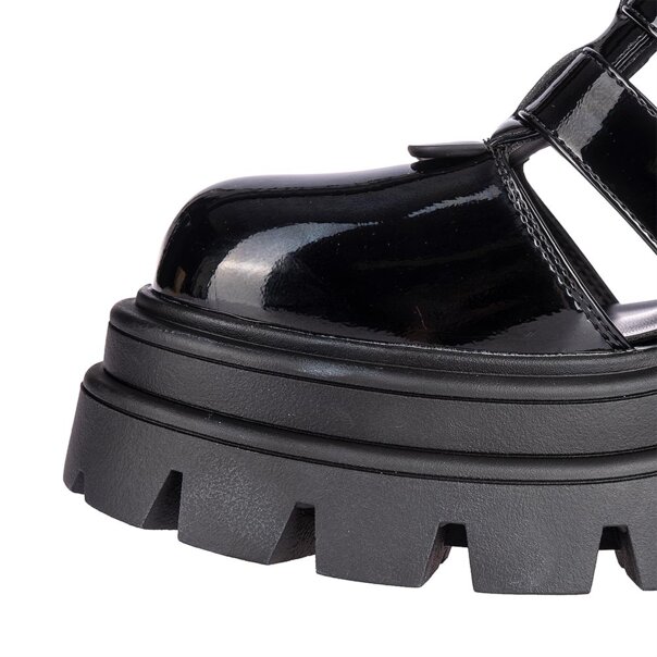 Bleeding Heart Patent Strap Sandals (Black) | Alternative Footwear