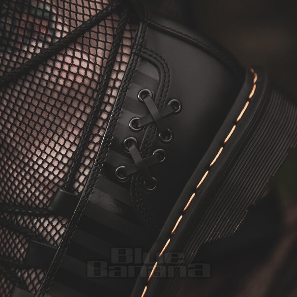 Dr Martens Elphie Ii Wednesday Shoes (Black) | Blue Banana