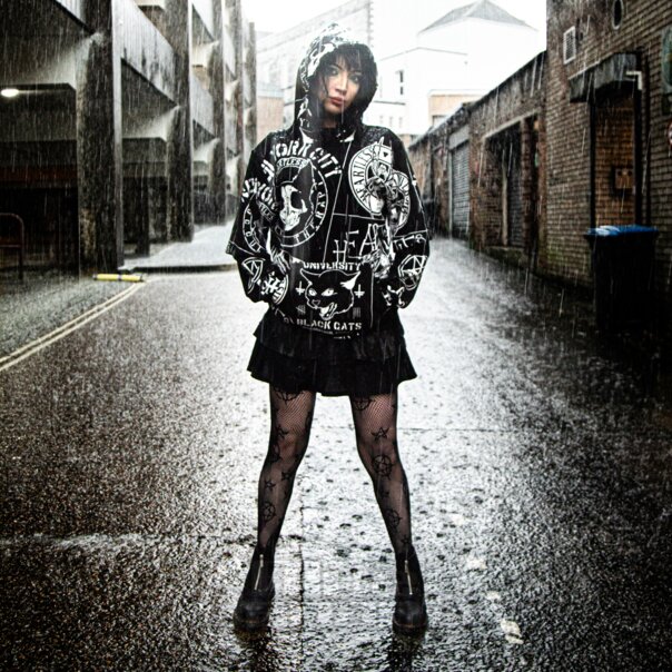 Heartless Accademia Oscura Felpa (Nero) | Blue Banana