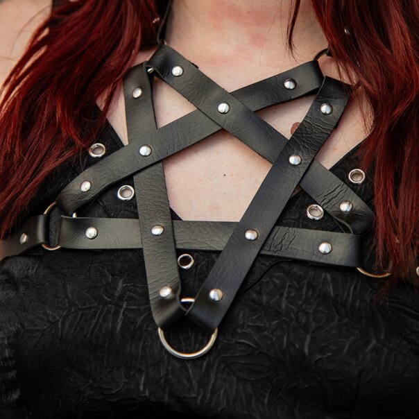 Blue Banana Pentagram Top Harness (Schwarz) | Alternative Accessories