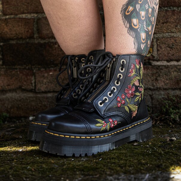 Dr Martens Floral Wanama Sinclair Boot (Black) | Alternative Boots