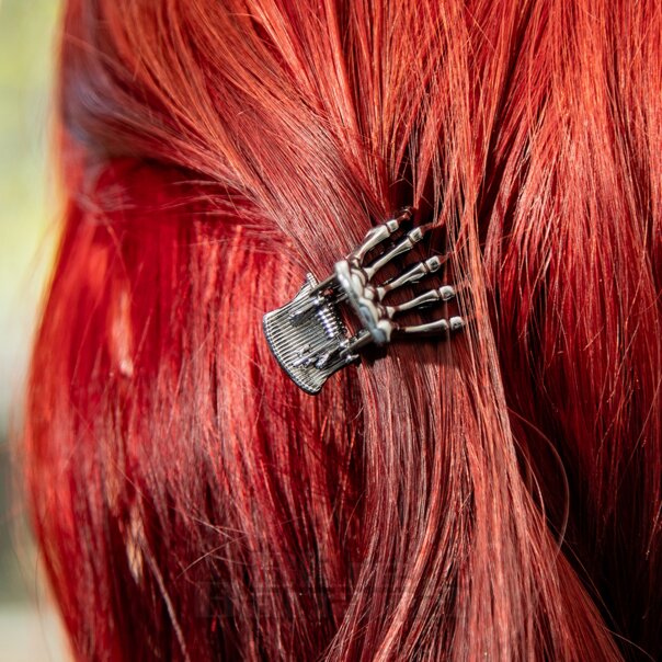 Mini Claw 2pc Hair Clips (Black) | Blue Banana