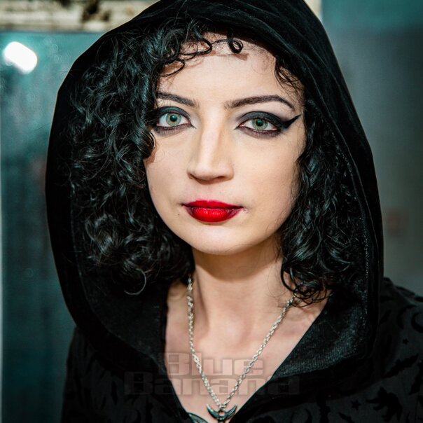 Vestido midi Tara de Halloween Banned (negro) | Blue Banana