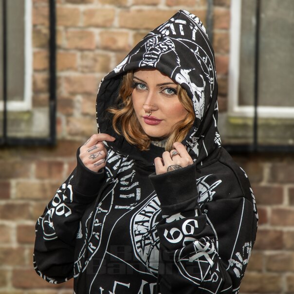 Heartless Dark Academia Kapuzenpullover (Schwarz) | Blue Banana