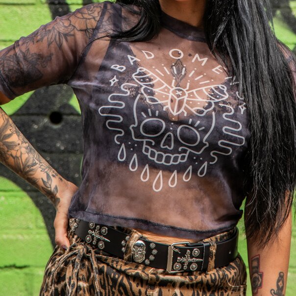 Bad Omens Malla De Cráneo De Polilla Camiseta Corta (Negro) | Blue Banana