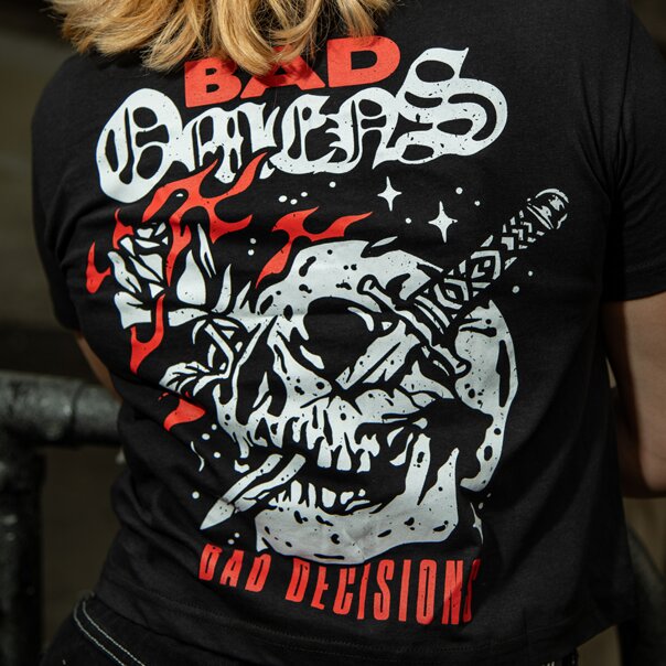 Bad Omens Dagger & Skull Crop T-Shirt (Black) | Cropped Band Tees