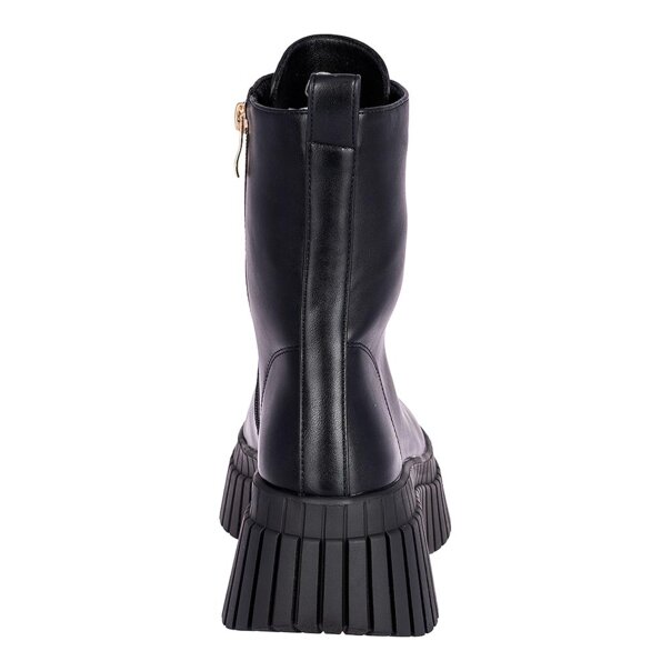Bleeding Heart 15-Eye Boots (Black) | Alternative Footwear