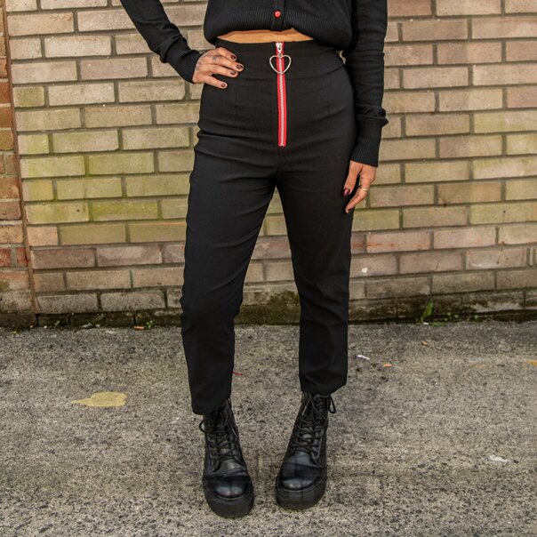 Capri Hell Bunny Lucie (Noir) | Bas alternatifs, Pantalons gothiques