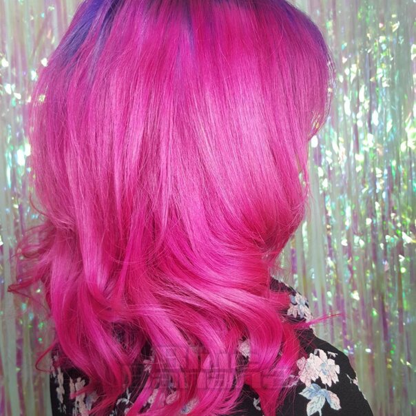 Tinte para el cabello Manic Panic High Voltage Classic Cream Formula (Rosa intenso) | Blue Banana