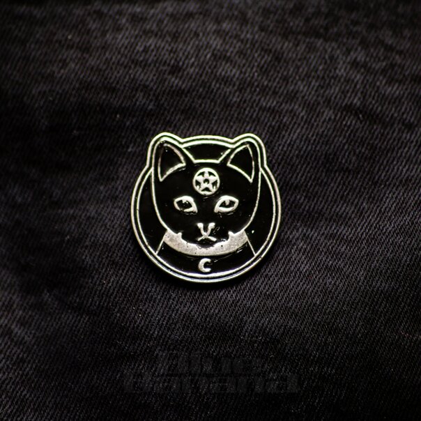 Blue Banana Katzengesicht Pin-Abzeichen (Schwarz) | Blue Banana