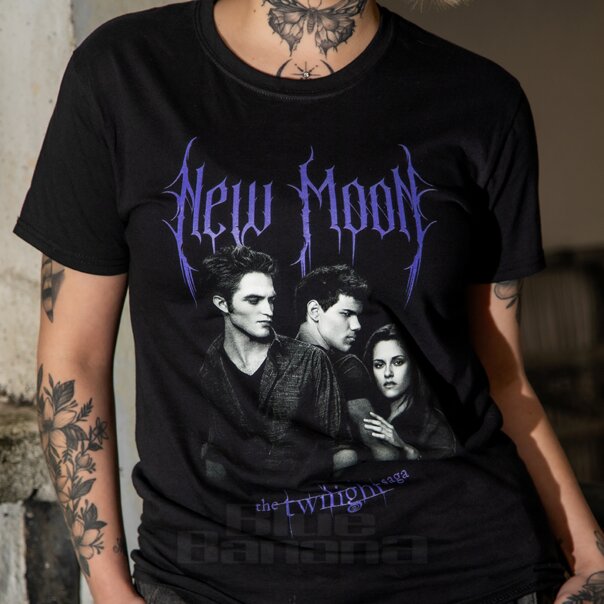 Twilight New Moon Goth Merch T-Shirt (Black) | Official Twilight Merchandise