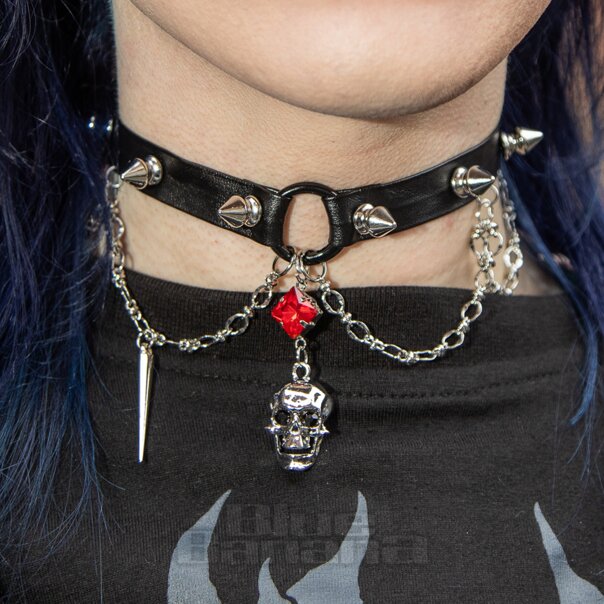 Blue Banana Skull Studs Choker (Black) | Blue Banana