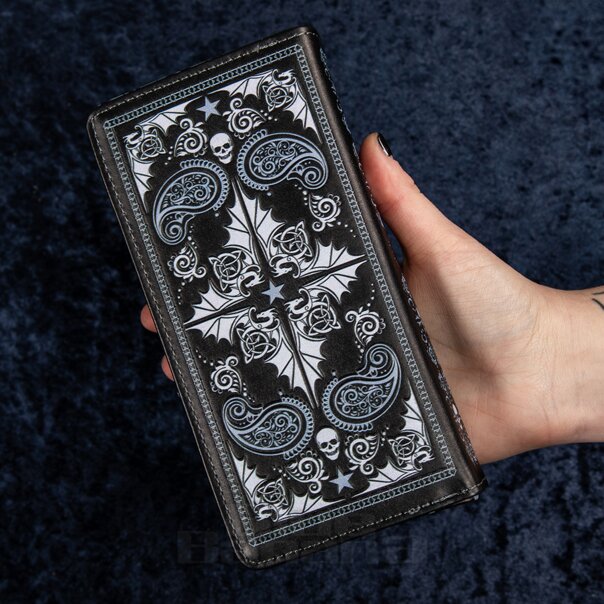 Nemesis Now Skull Embrace Gothic Purse | Alternative Accessories