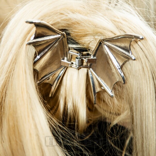 Bat Wings Hair Clip (Silver) | Blue Banana