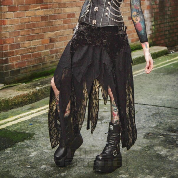 Falda Banned Inferna (negra) | Blue Banana