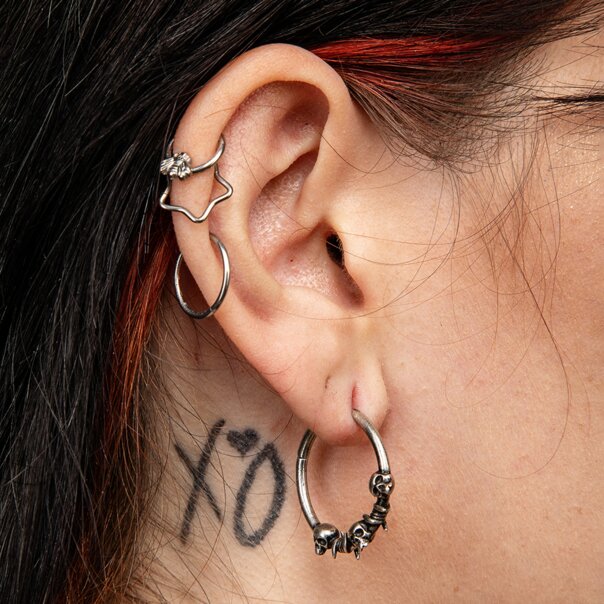 Blue Banana Surgical Steel Skulls Clicker (Silver/Copper) | Body Piercing Jewellery