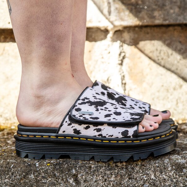 Dr Martens Zebzag Dalmatian Slider (Black/Cream) | Dr Martens Sandals