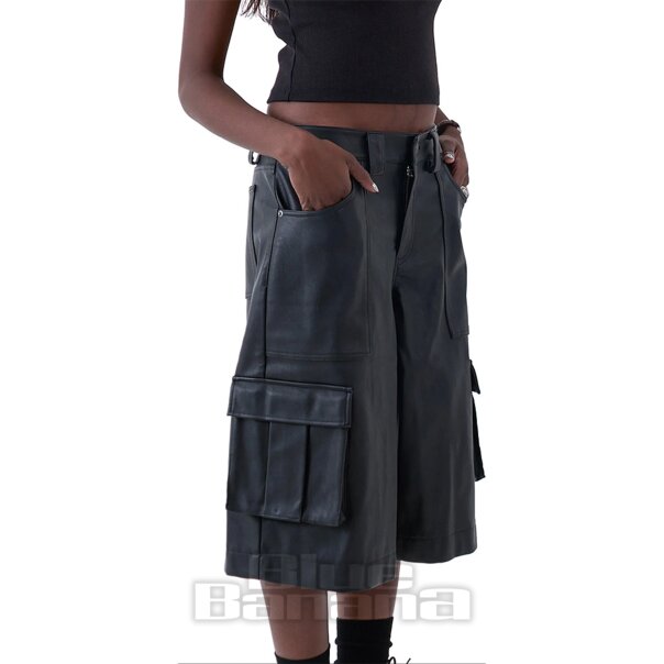 The Ragged Priest Jolt Jorts (Schwarz) | Blue Banana