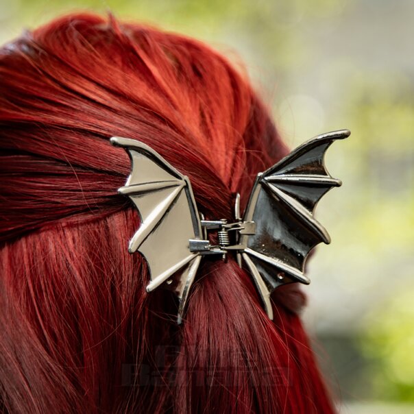 Bat Wings Hair Clip (Black) | Blue Banana
