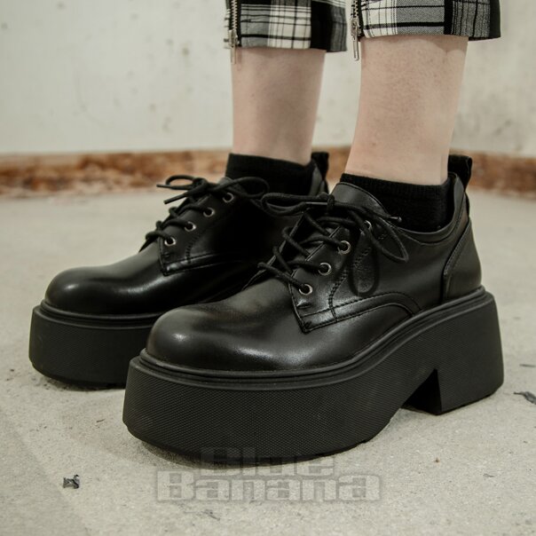 Scarpa vegana Buffalo Vicious (nera) | Blue Banana Footwear