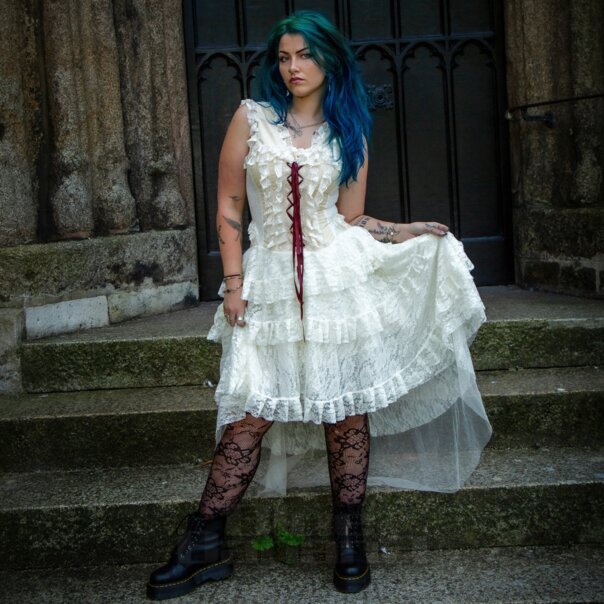 Bleeding Heart  Desdemona Cream Gothic Corset Dress, Gothic Dresses UK