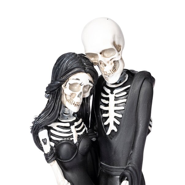 Nemesis Now Eternal Companion Figurine (Black) | Blue Banana