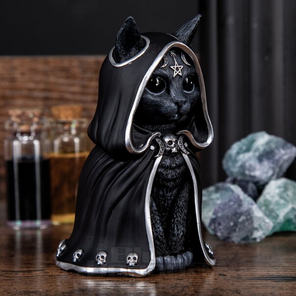 Nemesis Now Zefur Figurine|Blue Banana UK