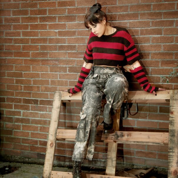 Heartless Black/Red Isadora Jumper | Blue Banana UK