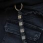 Llavero con cordón cruzado de plátano azul (negro) | Accesorios alternativos