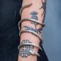Armband mit Schlangenmotiv aus blauer Banane (Silber) | Alternative Accessoires