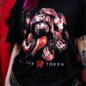 Sleep Token Agarrando Las Manos Camiseta (Negro) | Mercancía de la banda ES