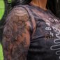 Bad Omens Malla De Cráneo De Polilla Camiseta Corta (Negro) | Blue Banana